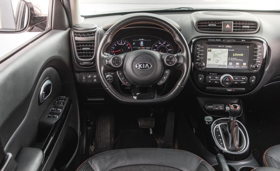 Торпедо Kia Soul Turbo (PS) 2016 года  (NA) (фото 28 из 35)